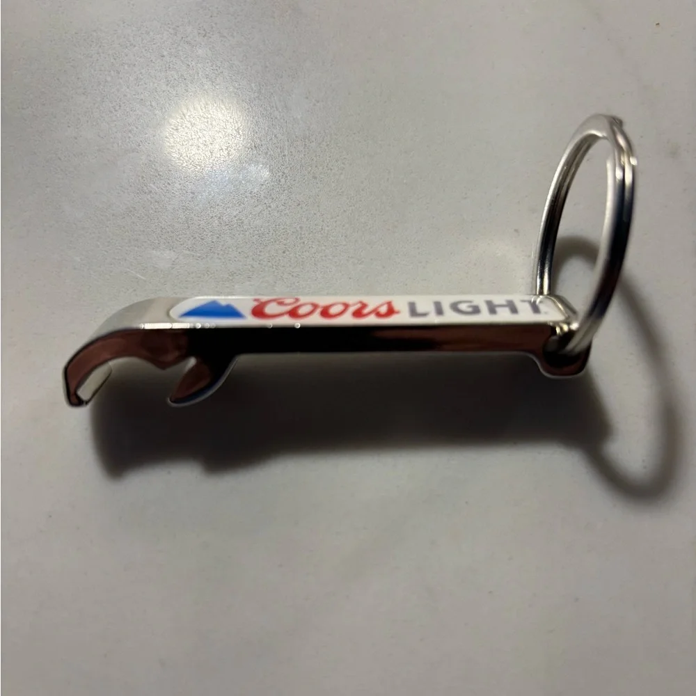 Vintage Coors Light Bottle Opener Key Chain - Picture 3 of 3